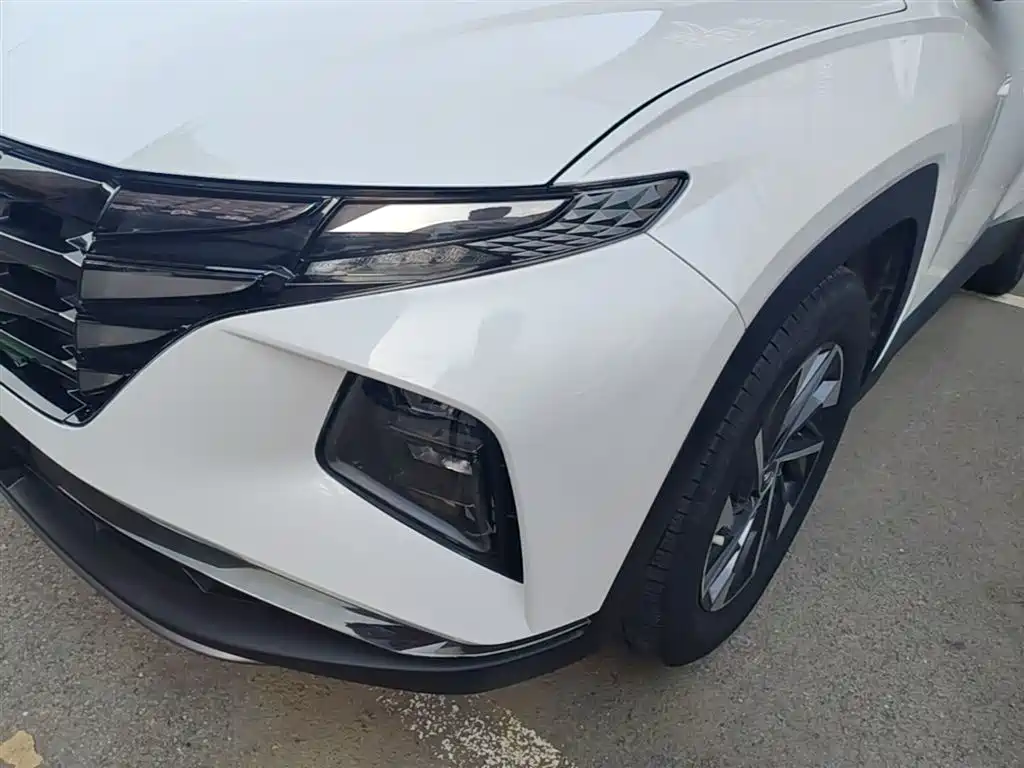 Hyundai Tucson 2023 — фото 24
