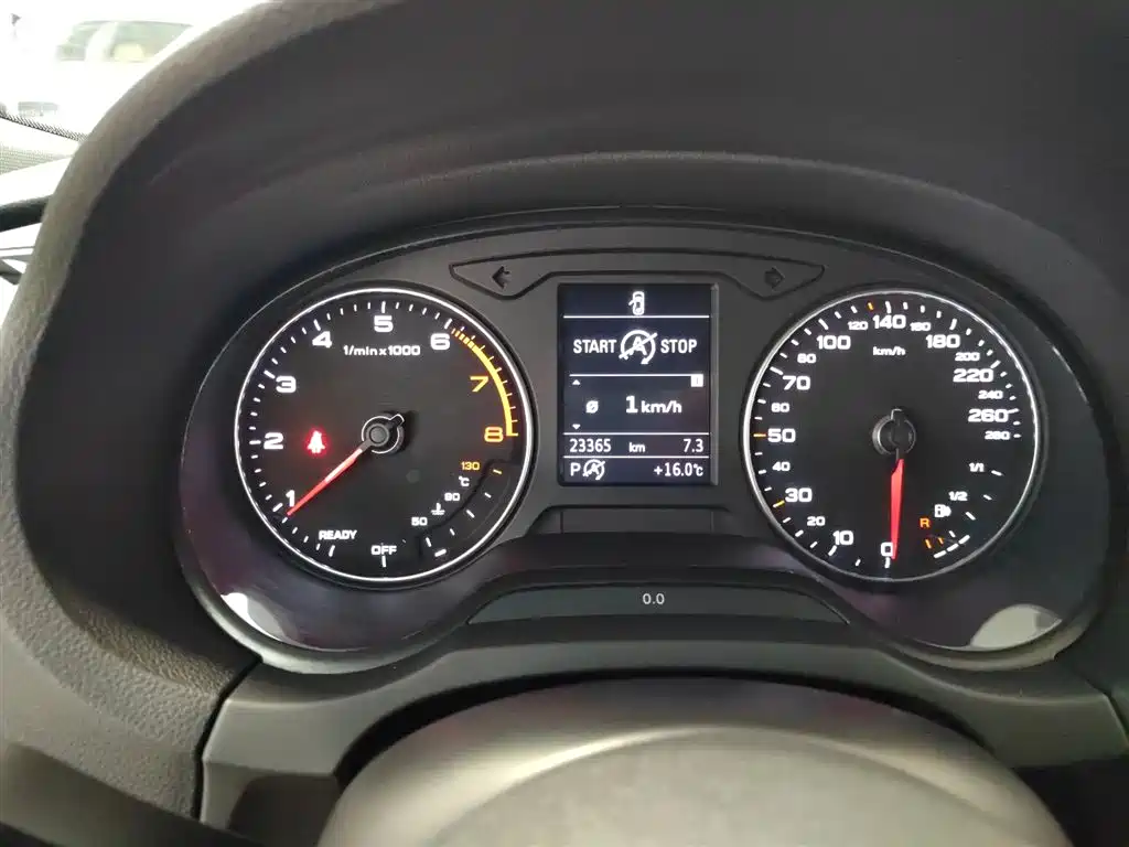 Audi A3 2017 — фото 12
