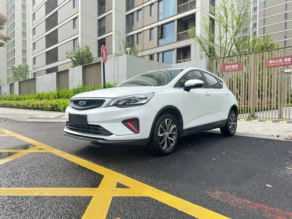 Geely Emgrand GS 2020 — фото 1