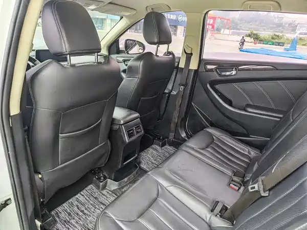Dongfeng Scenery 580 2018