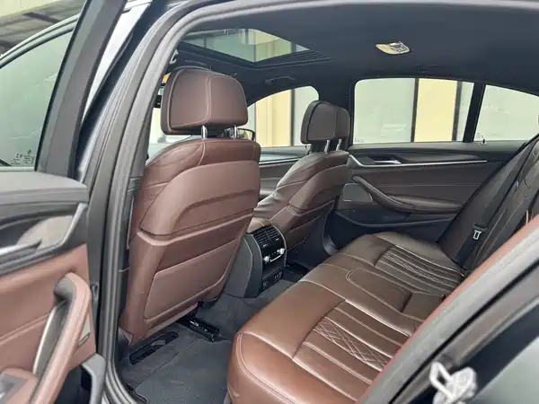 BMW 5 Series 2020
