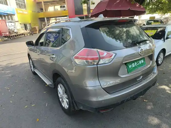 Nissan X-Trail 2015