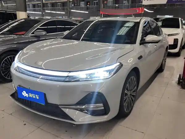 Geely Galaxy A7 EM 2025