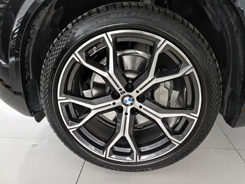 BMW X5 2024 — фото 4