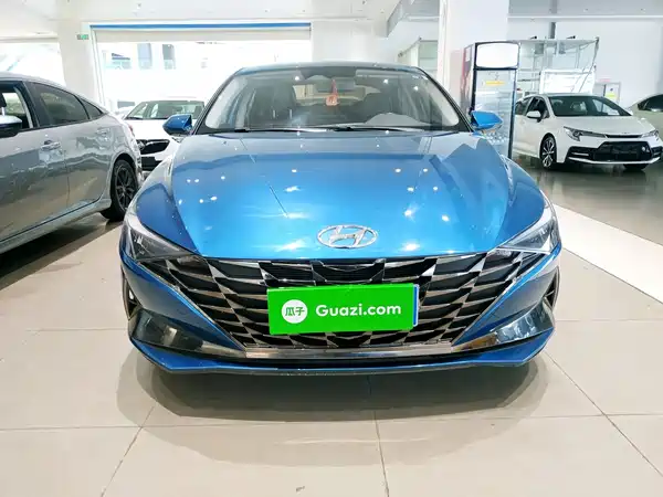 Hyundai Elantra 2021