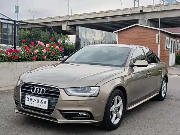 Audi A4L 2013