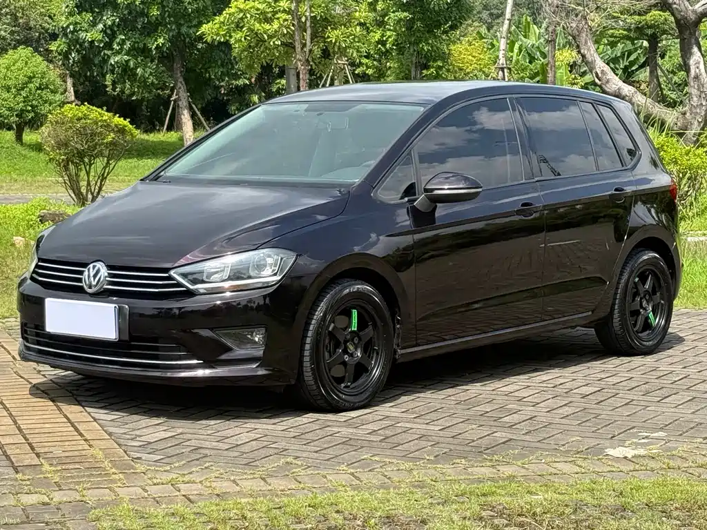 Volkswagen Golf Jialu 2017 — фото 1