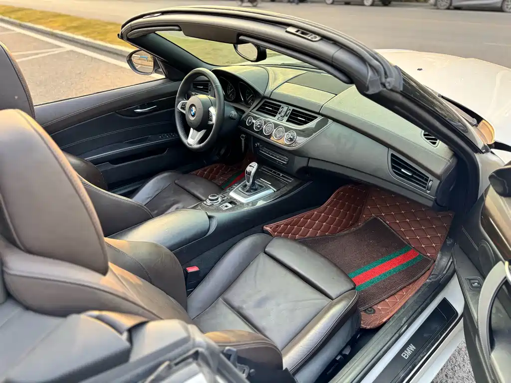 BMW Z4 2013 — фото 10