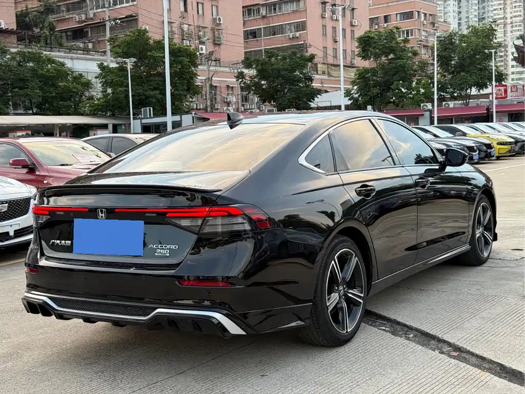 Honda Accord 2025