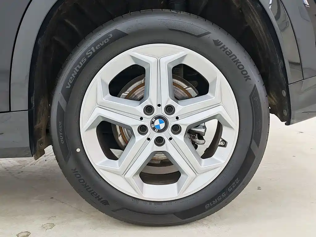 BMW X1 2024 — фото 18
