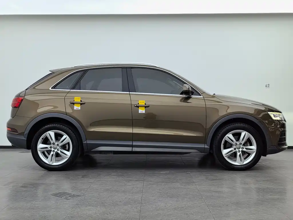 Audi Q3 2018 — фото 10