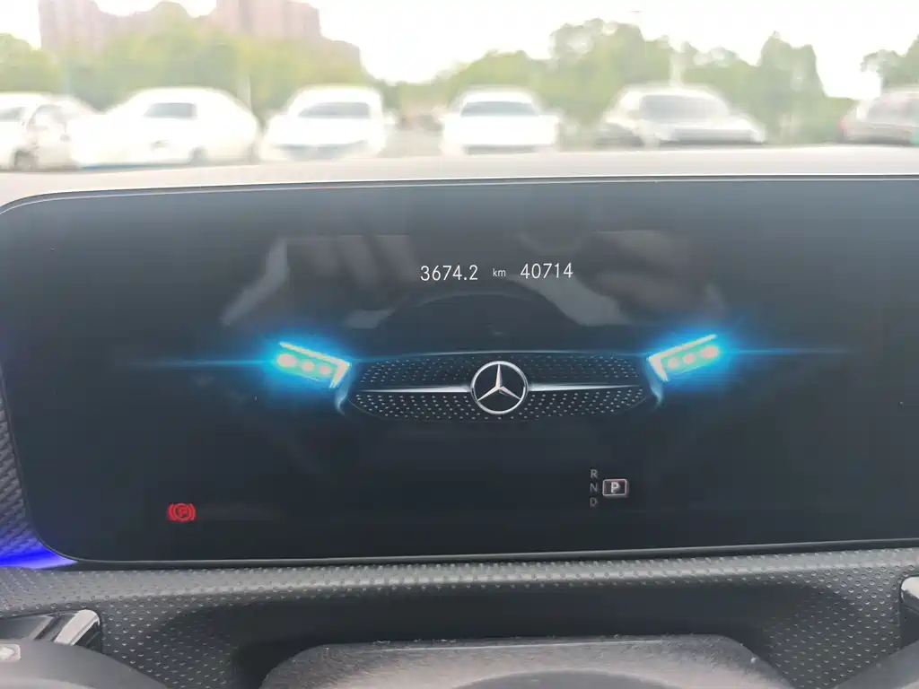 Mercedes-Benz A-Class 2022 — фото 12