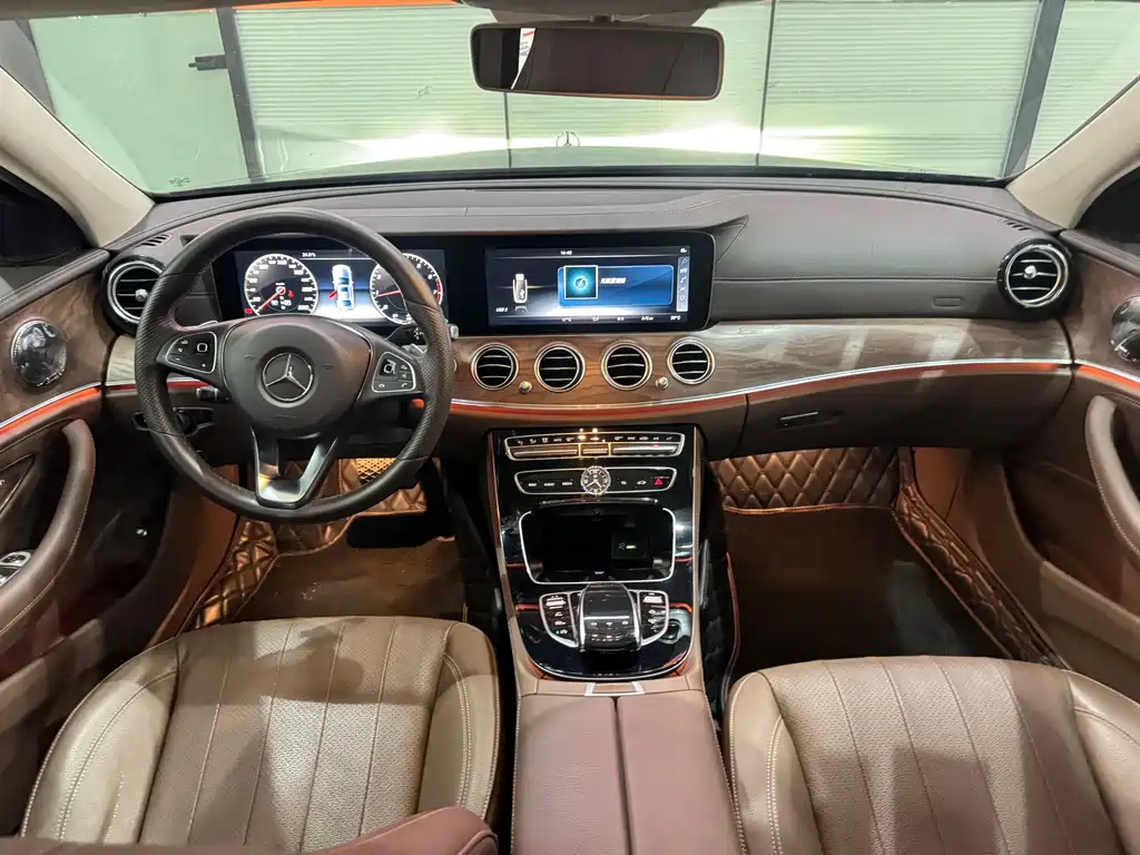 Mercedes-Benz E-Class 2016 — фото 11