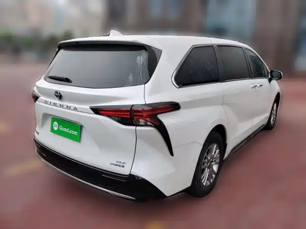 Toyota Sienna 2022