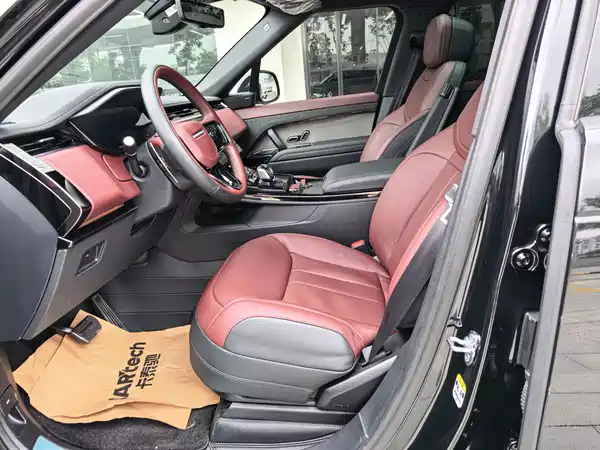 Land Rover Range Rover Sport 2025