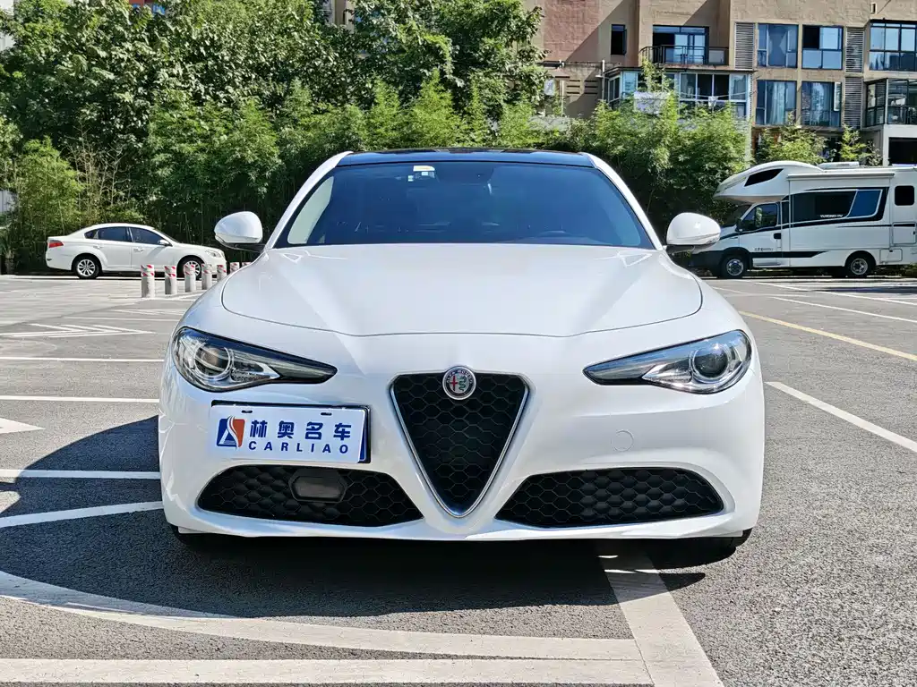 Alfa Romeo Giulia Juliet 2017 — фото 2