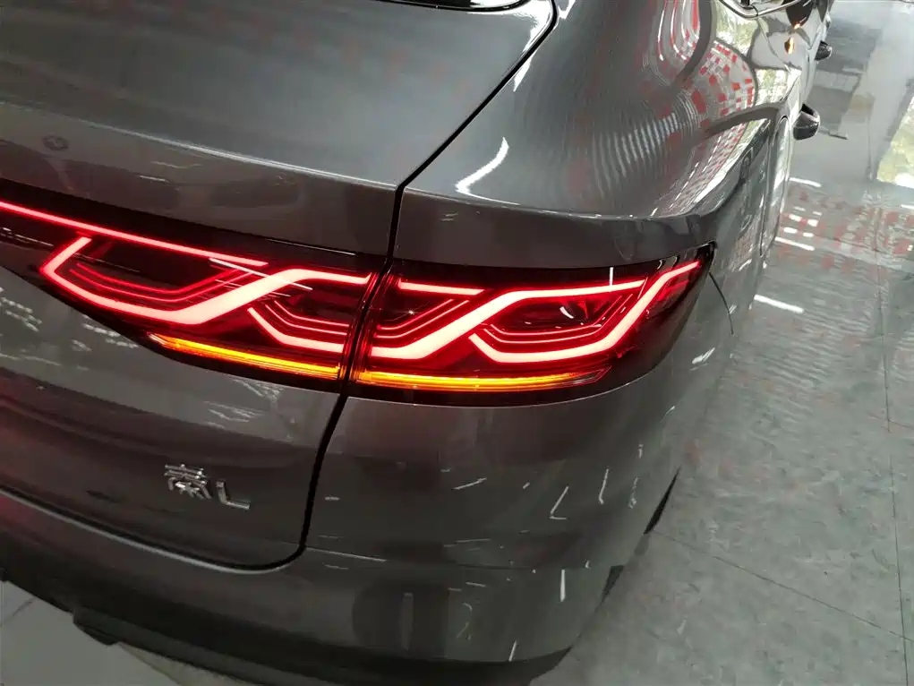 BYD Qin L 2025 — фото 8