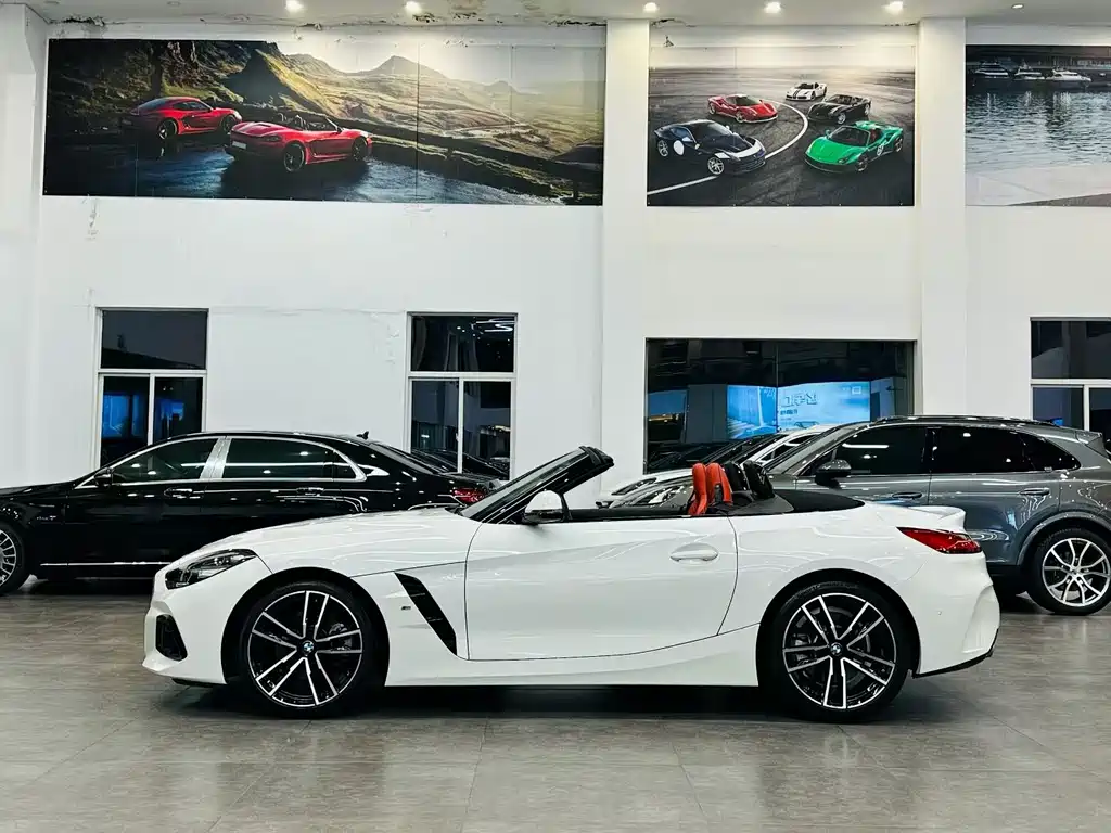 BMW Z4 2023 — фото 3