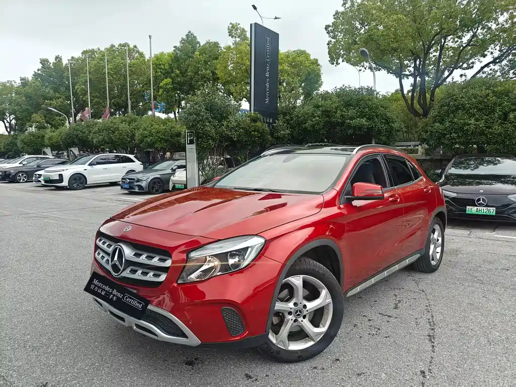 Mercedes-Benz GLA 2018 — фото 1