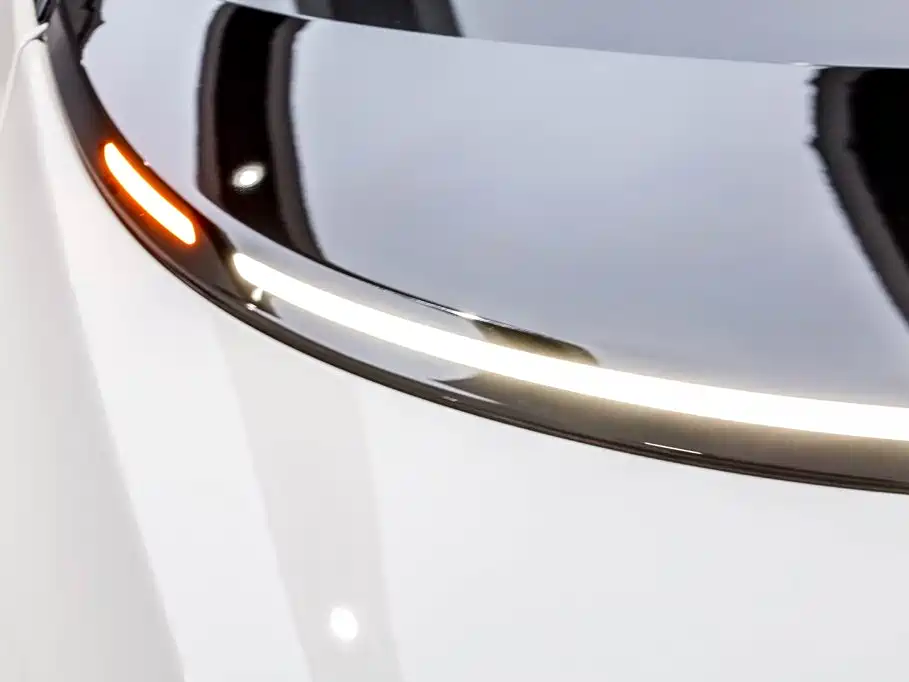 Li Auto i8 2025 — фото 26