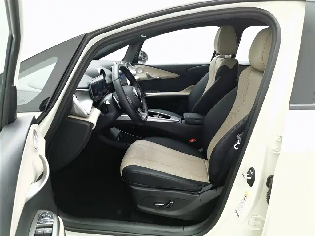 BYD Dolphin 2025 — фото 10