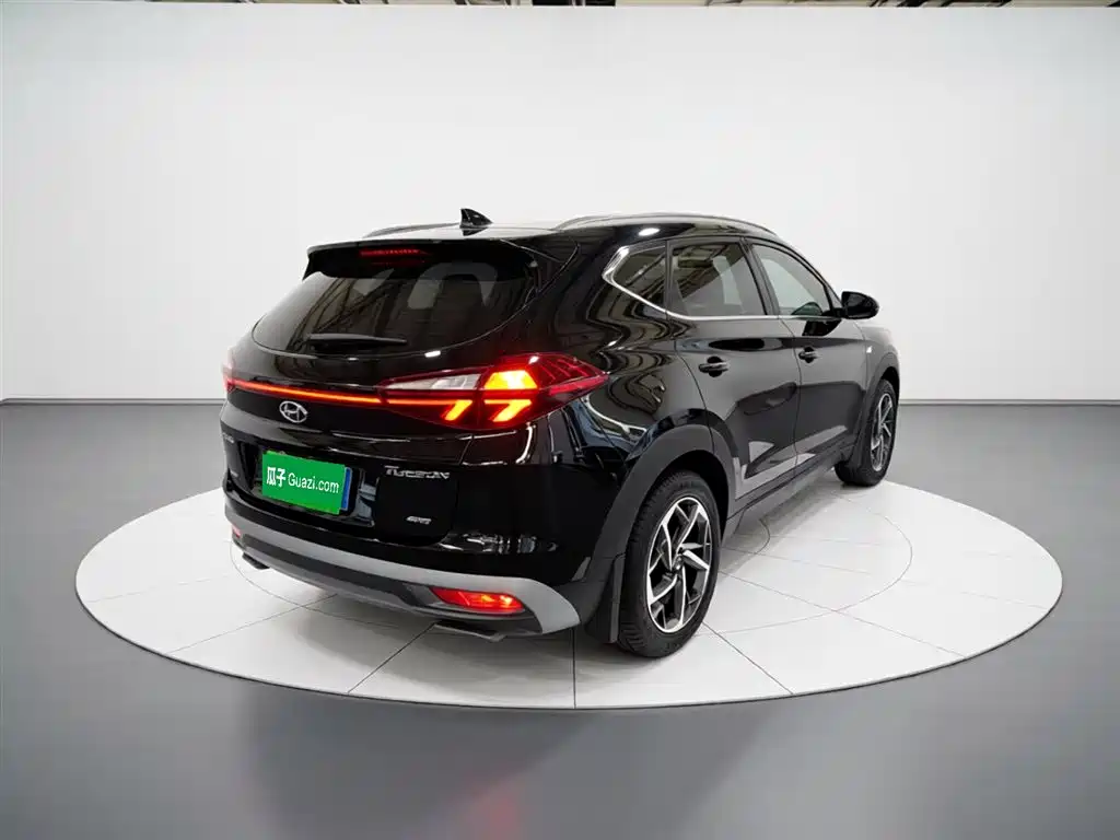 Hyundai Tucson 2019 — фото 7