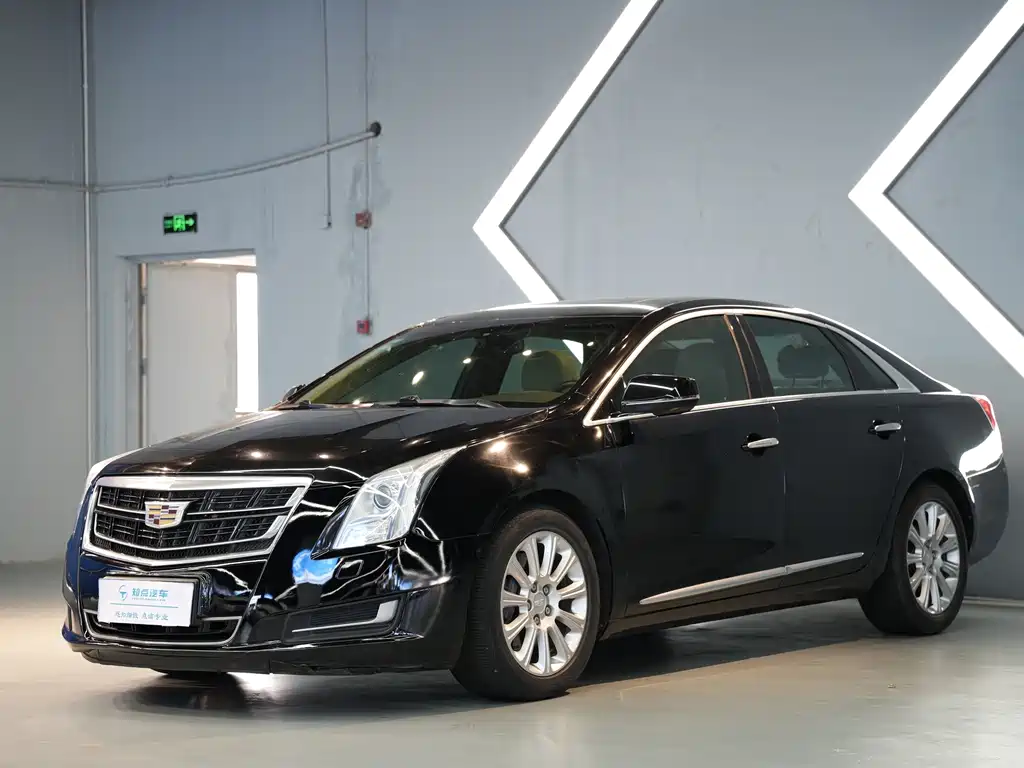 Cadillac XTS 2016 — фото 1
