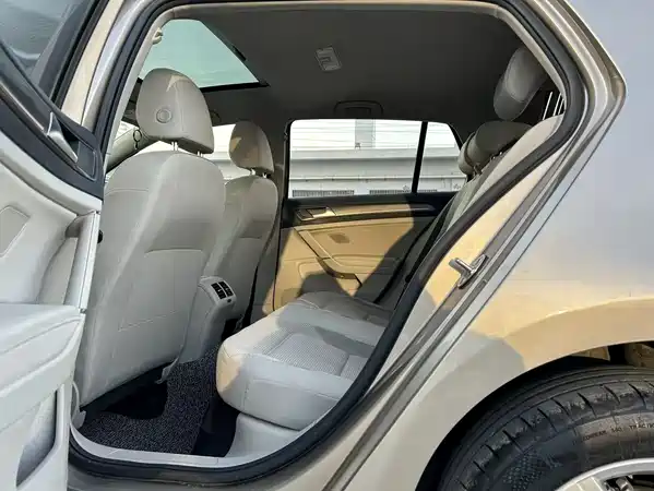 Volkswagen Golf 2015