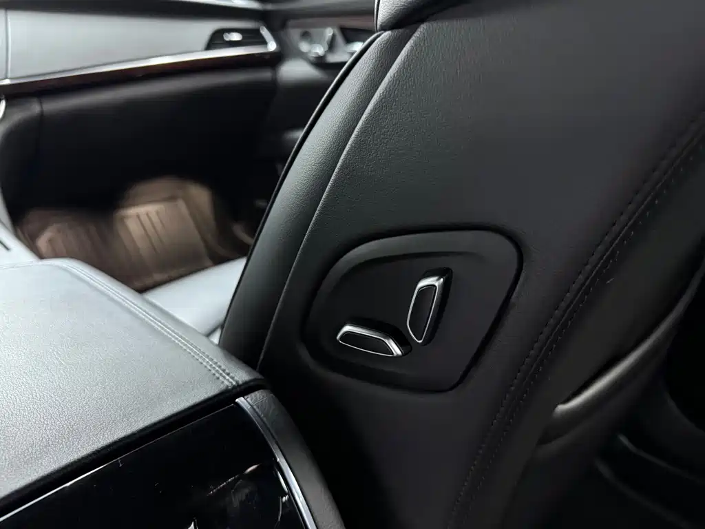 Cadillac CT6 2020 — фото 12