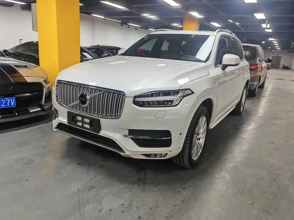 Volvo XC90 2016