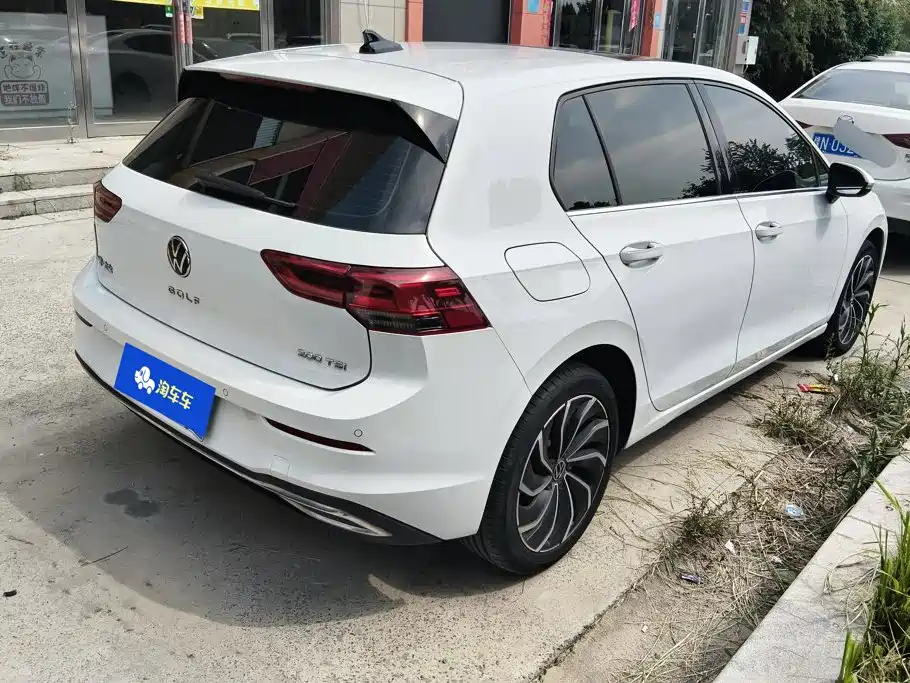 Volkswagen Golf 2022