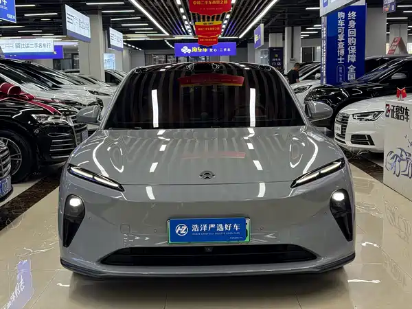 NIO ET5T 2024