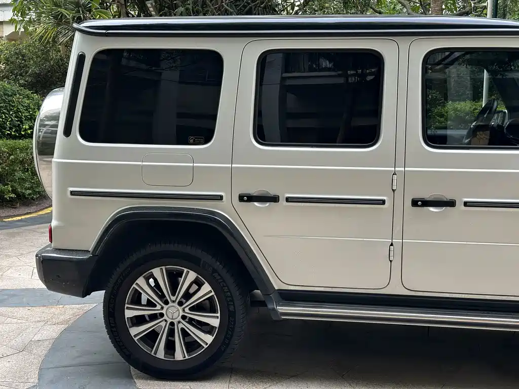 Mercedes-Benz G-Class 2023 — фото 6