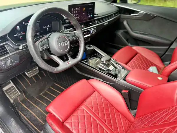 Audi S4 2023
