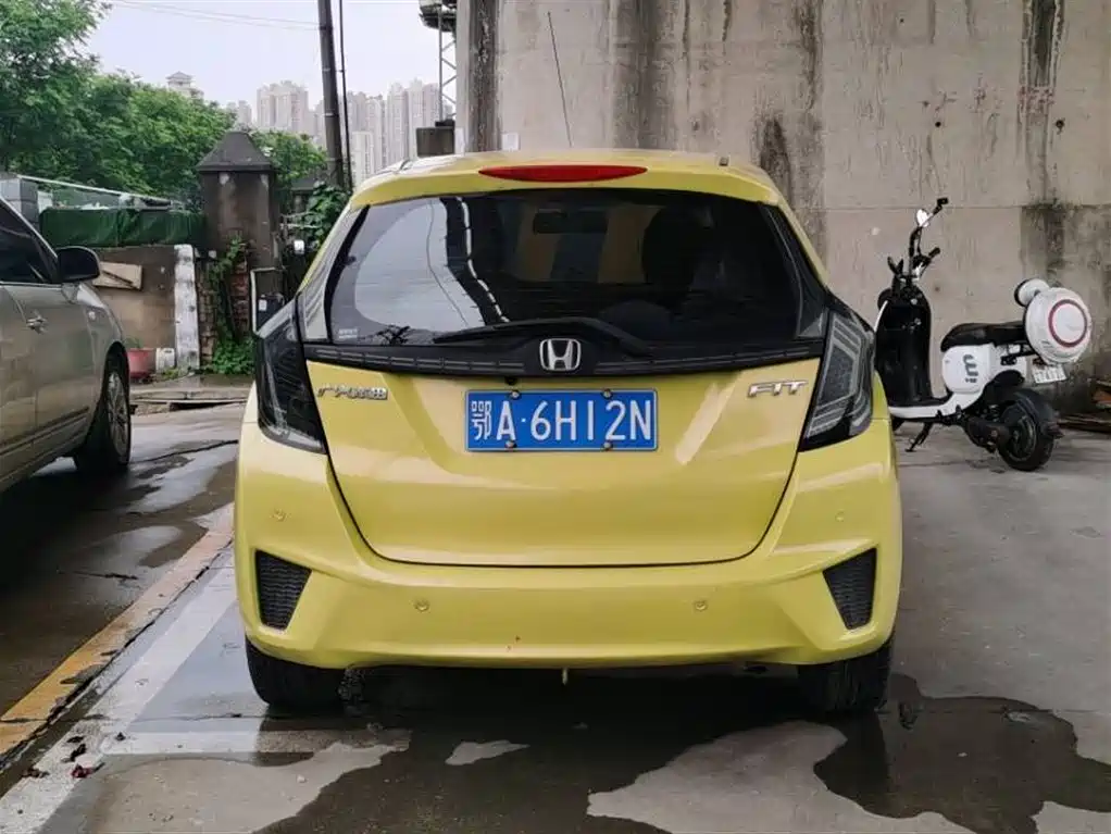 Honda Fit 2016