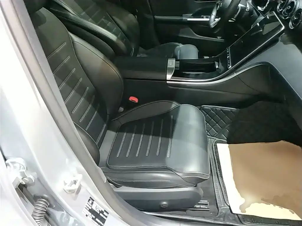 Mercedes-Benz C-Class 2022 — фото 25