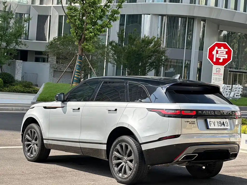 Land Rover Range Rover Velar 2019 — фото 38