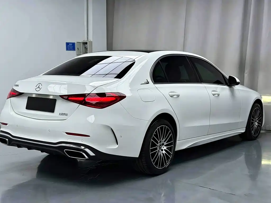 Mercedes-Benz C-Class 2022 — фото 13