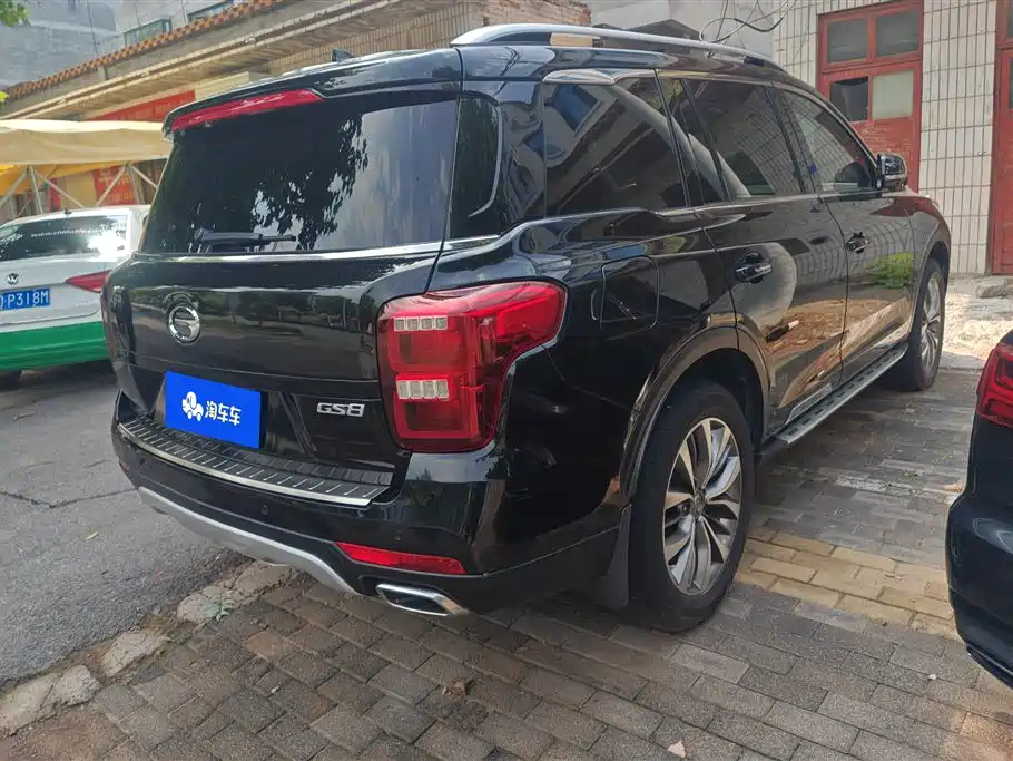 GAC Motor Trumpchi GS8 2017