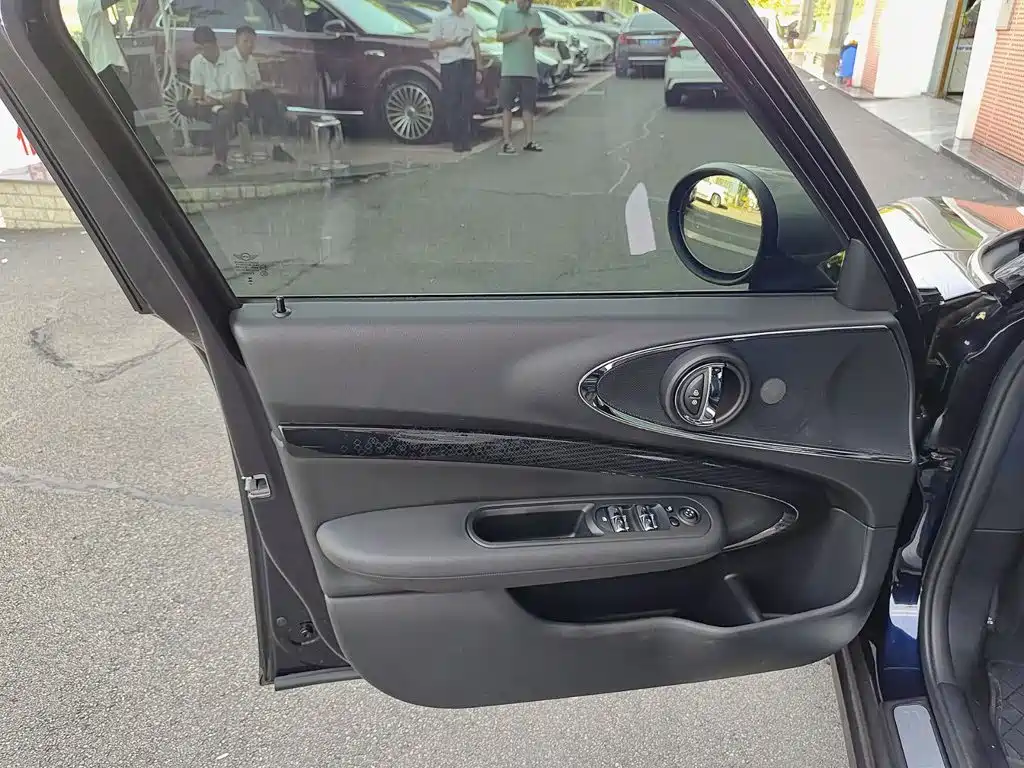 MINI Clubman 2023