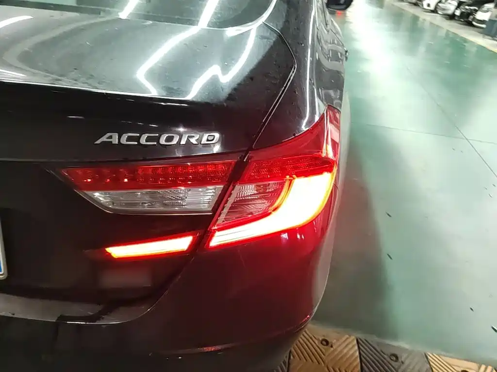 Honda Accord 2021 — фото 8