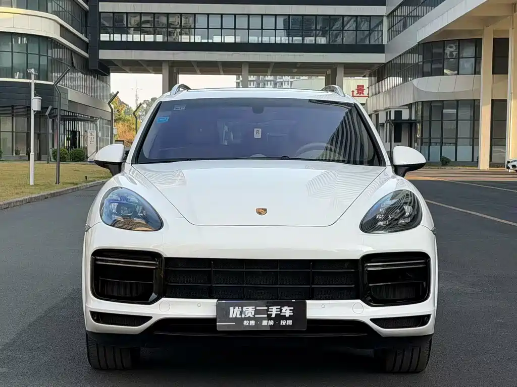Porsche Cayenne 2013 — фото 2