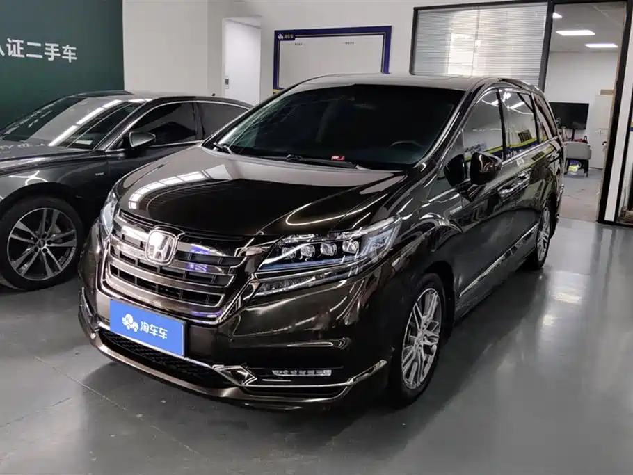 Honda Elysion 2021