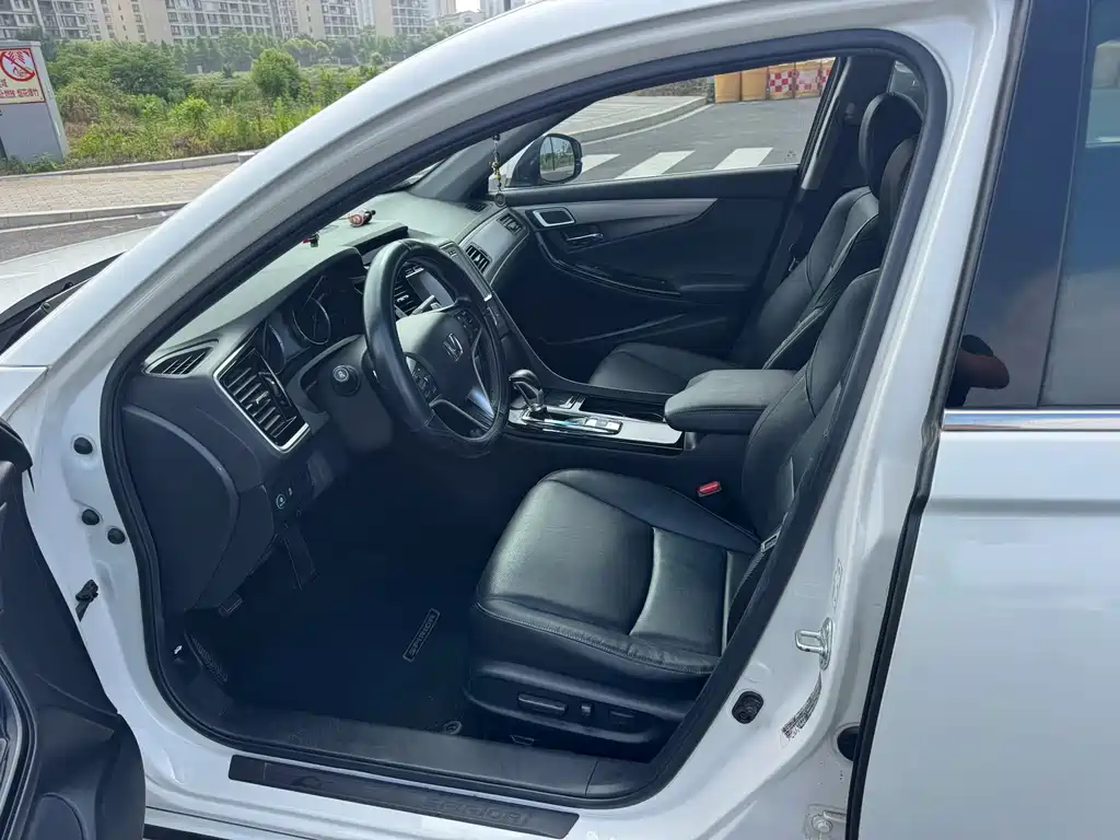Honda Spirior 2018 — фото 6