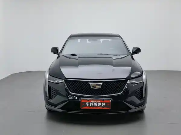 Cadillac CT4 2021