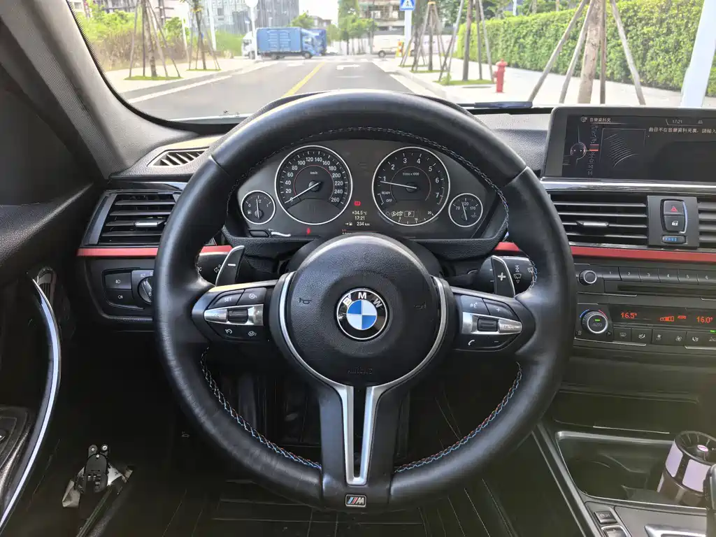 BMW 3 Series 2014 — фото 14
