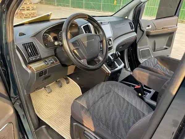 Dongfeng Lingzhi PLUS 2022