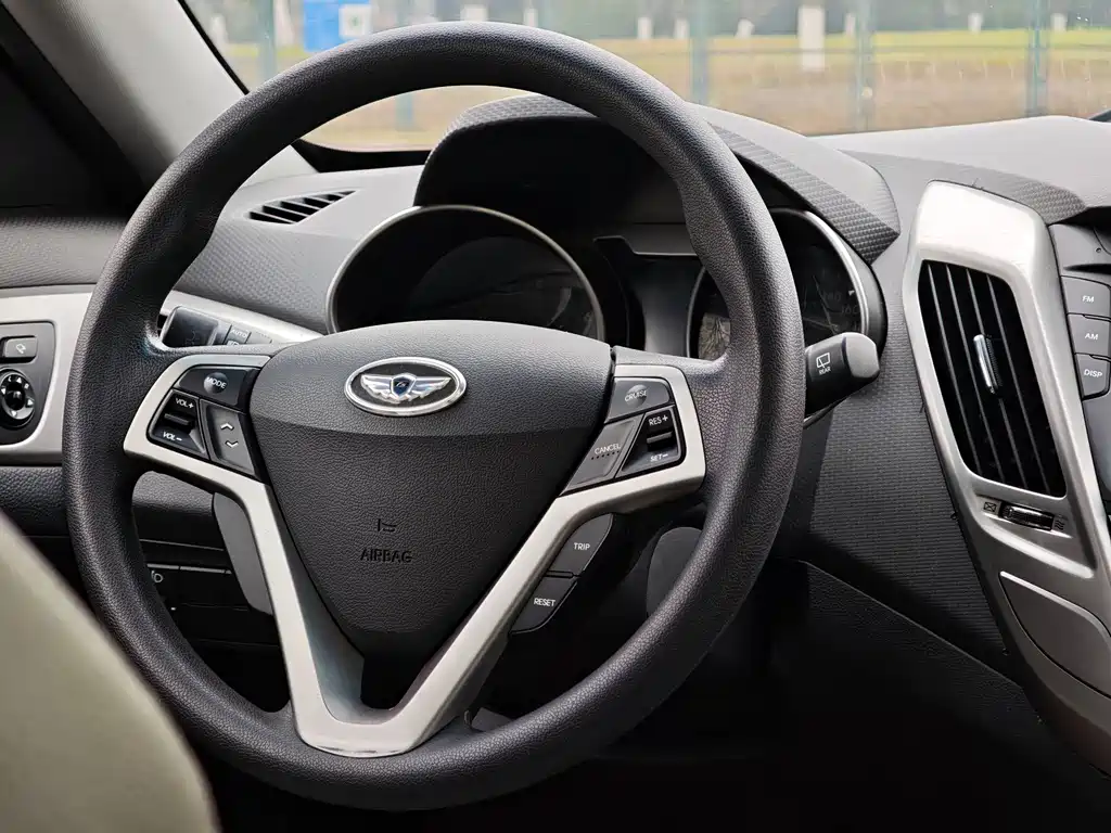 Hyundai Veloster 2015 — фото 21