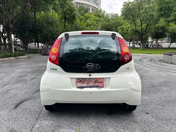BYD F0 2016