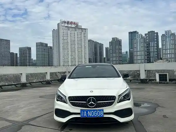 Mercedes-Benz CLA 2017
